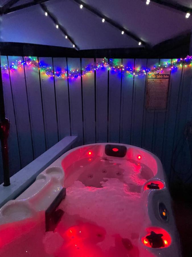 Bankhead Accommodation With Hot Tub Aberdeenshire Gamrie Esterno foto