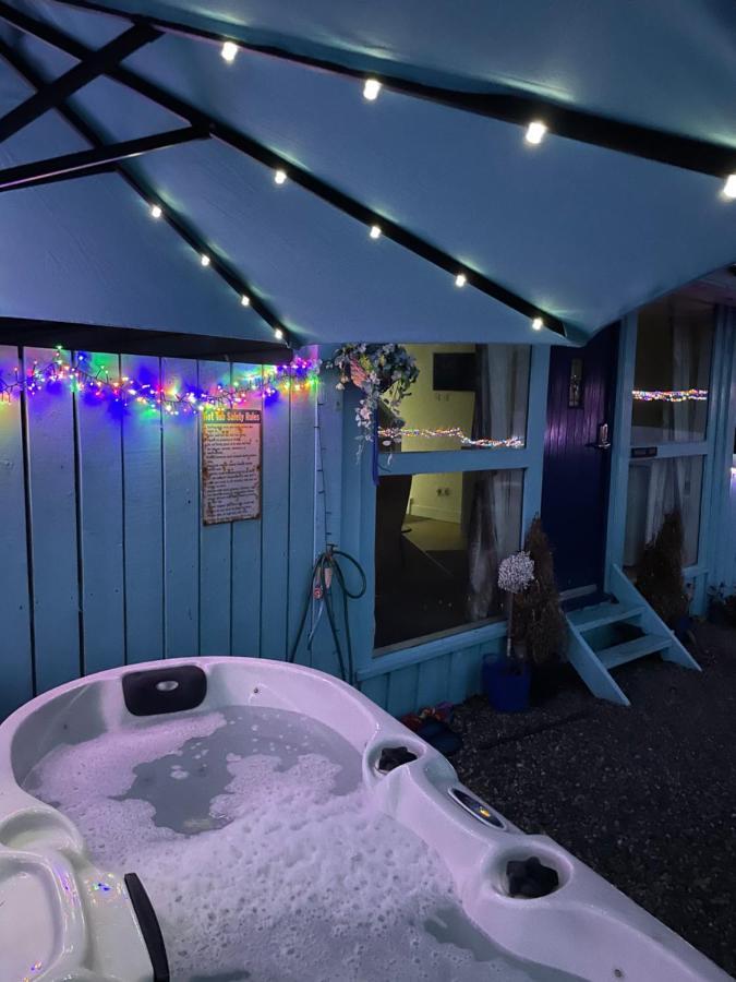 Bankhead Accommodation With Hot Tub Aberdeenshire Gamrie Esterno foto